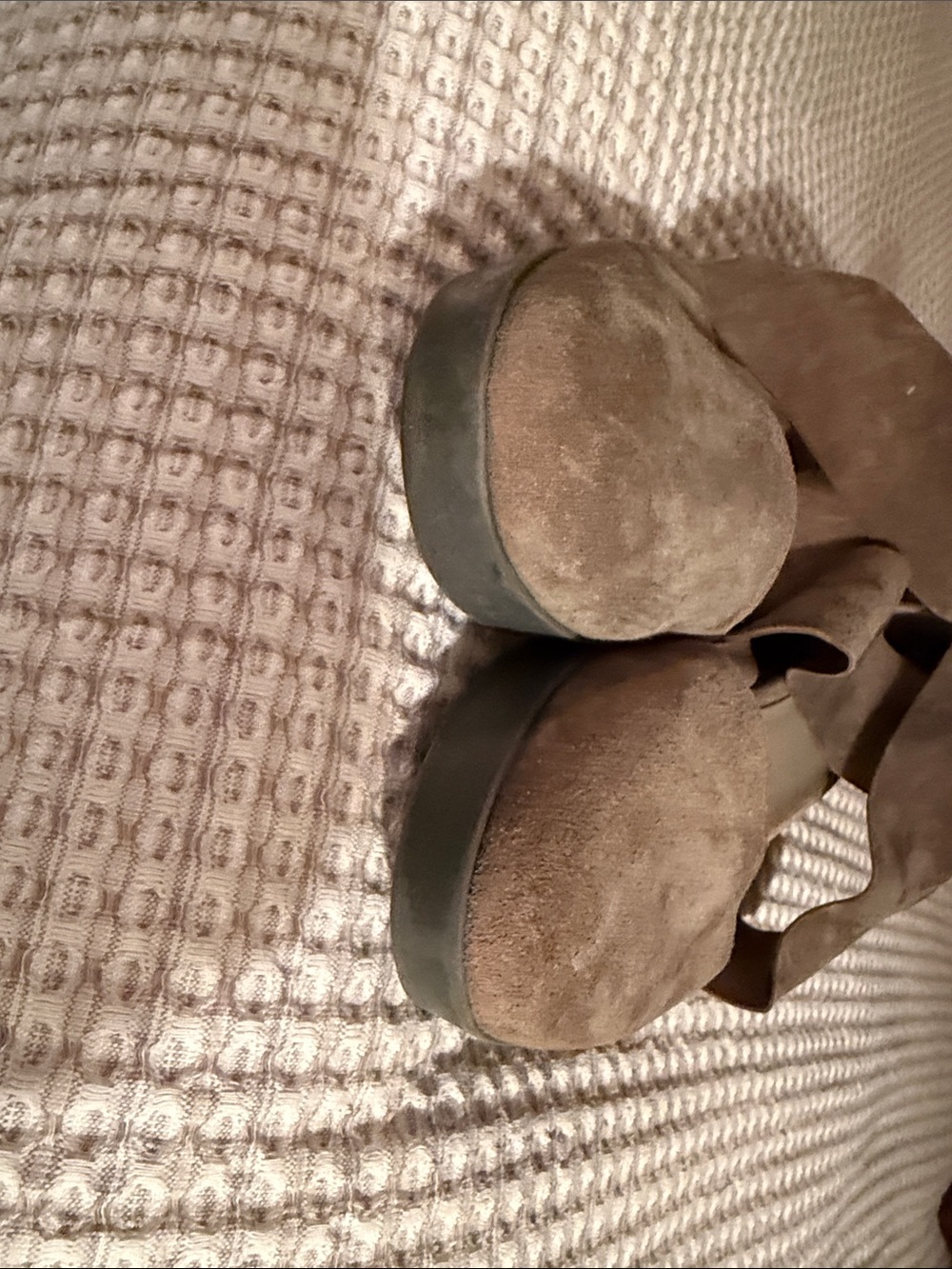 Women’s Suede Cross-Strap Flats in Brown by Eileen Fisher size 7 - Picture 4 of 5